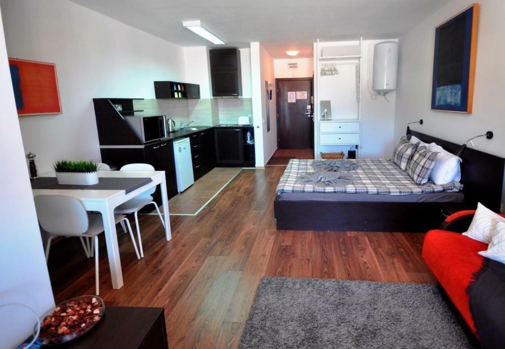 Apartman U Kompleksu Royal Towers Bansko Exteriér fotografie